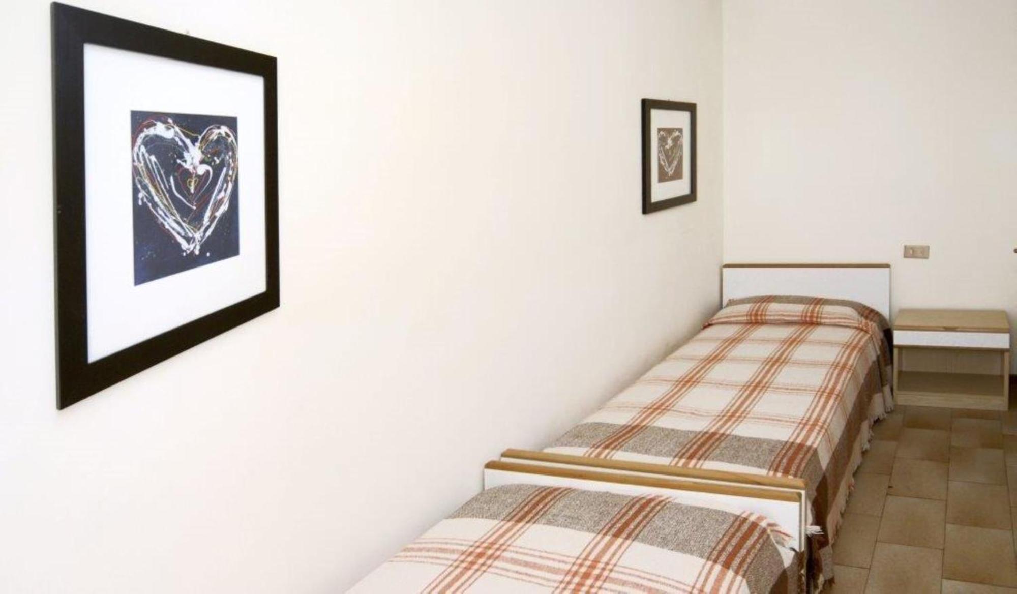 Cinzia Apartment Бибионе Екстериор снимка